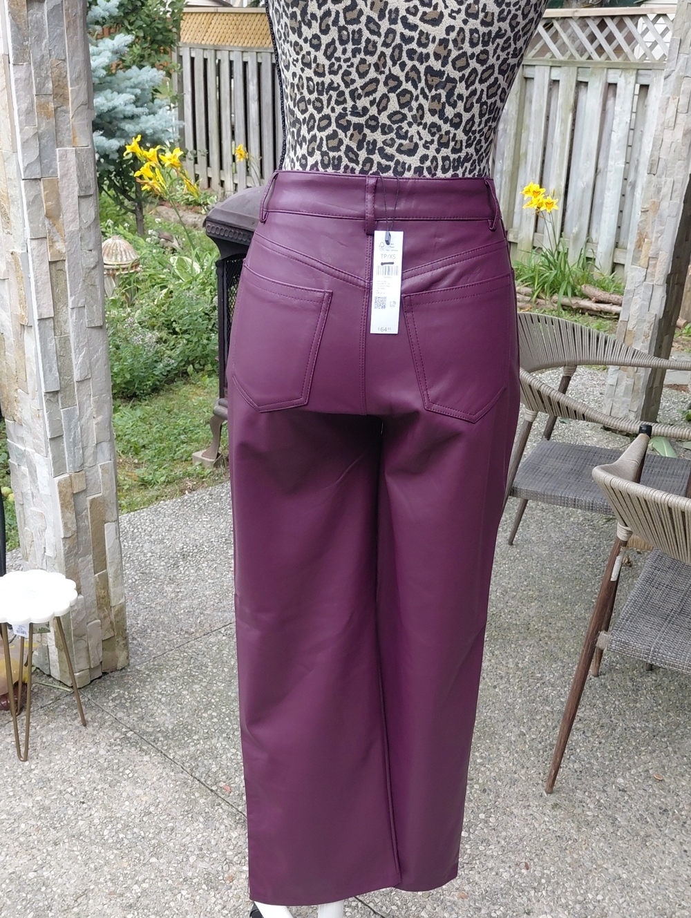 High-Waist Faux Leather Wide-Leg Pants - Plum